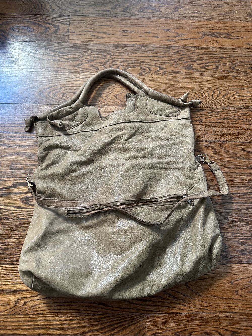 Anna Corinna green leather tote